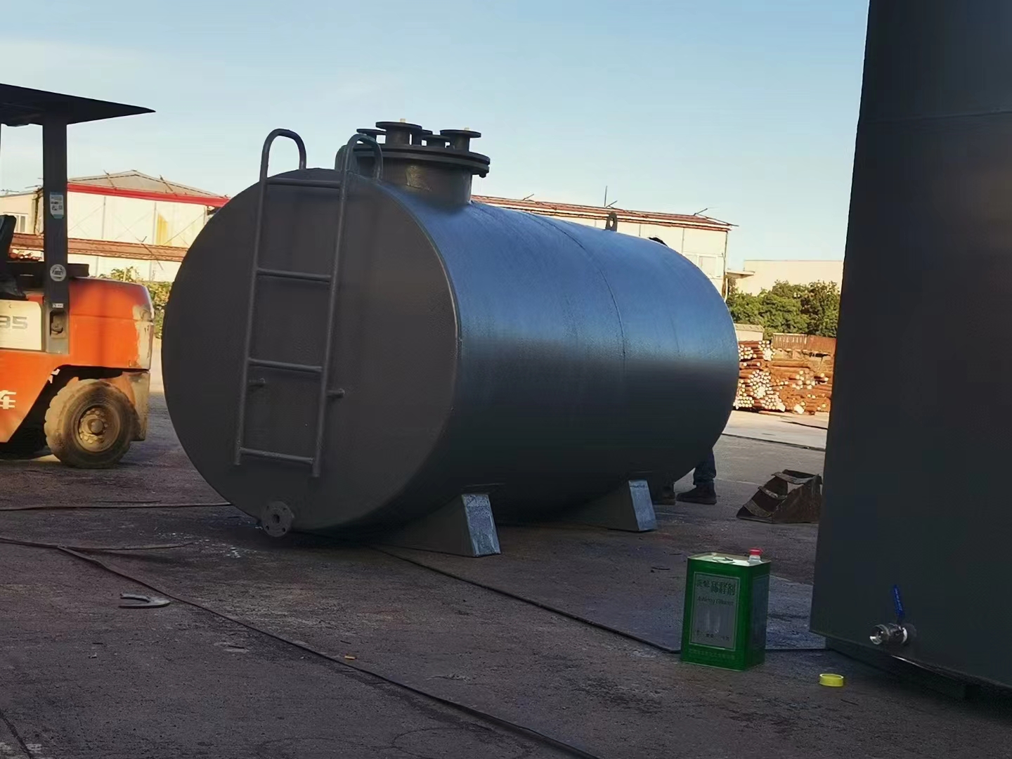 宁波政源油罐厂